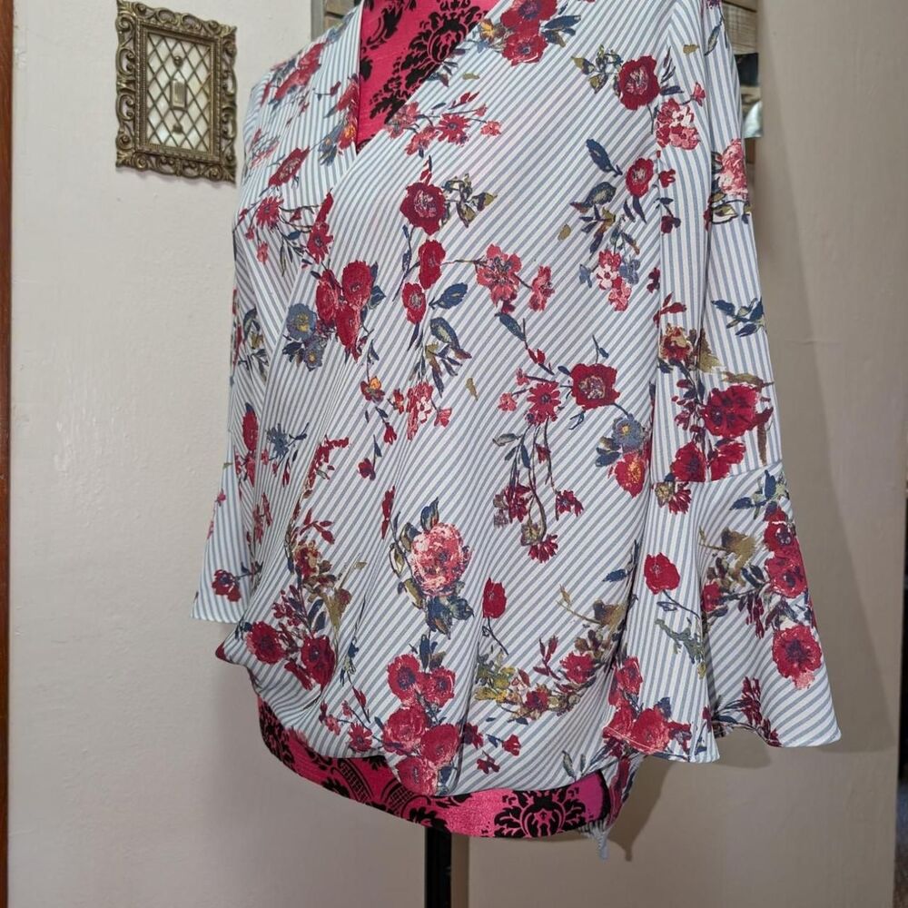 Women's Red and Blue Floral Blouse